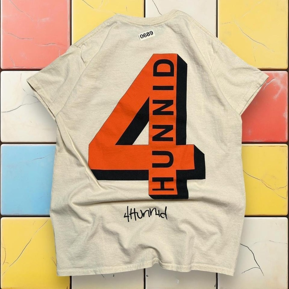 4Hunnid YG Shadow Logo Graphic Shirt Y2K Men M Cream Short Sleeve Crewneck Tee